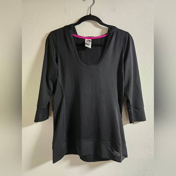 The North Face Tops - North Face Athletic Black Top 3/4 Sleeve
